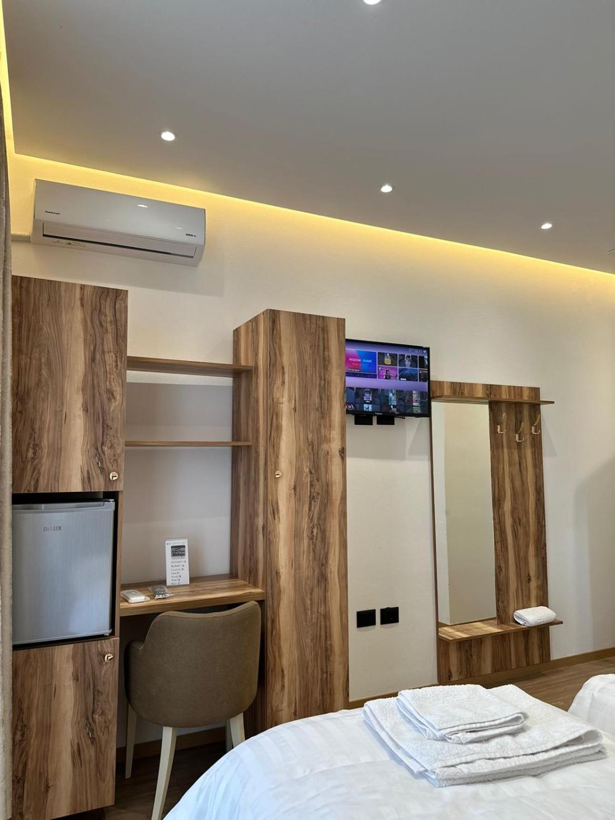 Villa Mefaja Kruje Luaran gambar